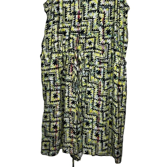 Charlie Jade Beaded Shorts Romper - Picture 3 of 7